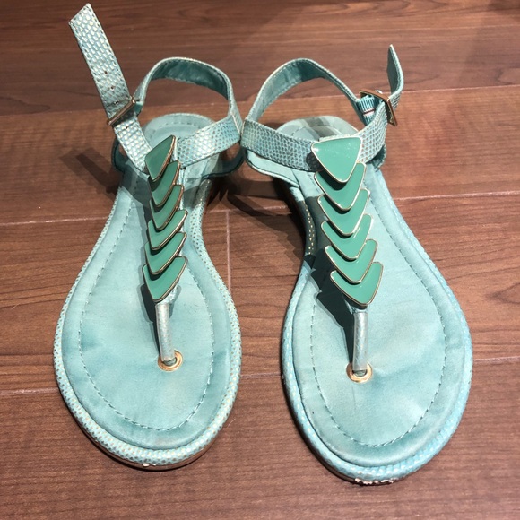 Aldo aqua and gold flat sandal size 6.5 - Picture 2 of 5